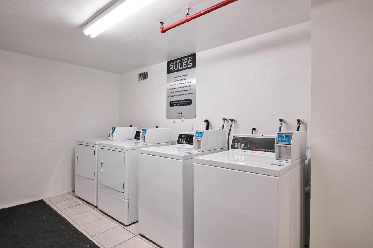Miami Beach Collins Ave Apartments Free Parking 서니아일스비치 외부 사진