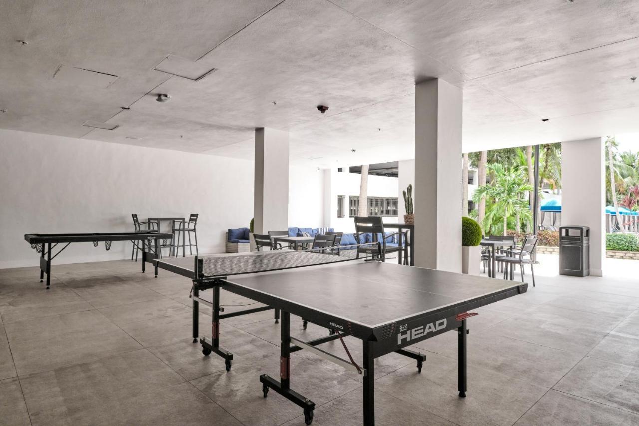 Miami Beach Collins Ave Apartments Free Parking 서니아일스비치 외부 사진