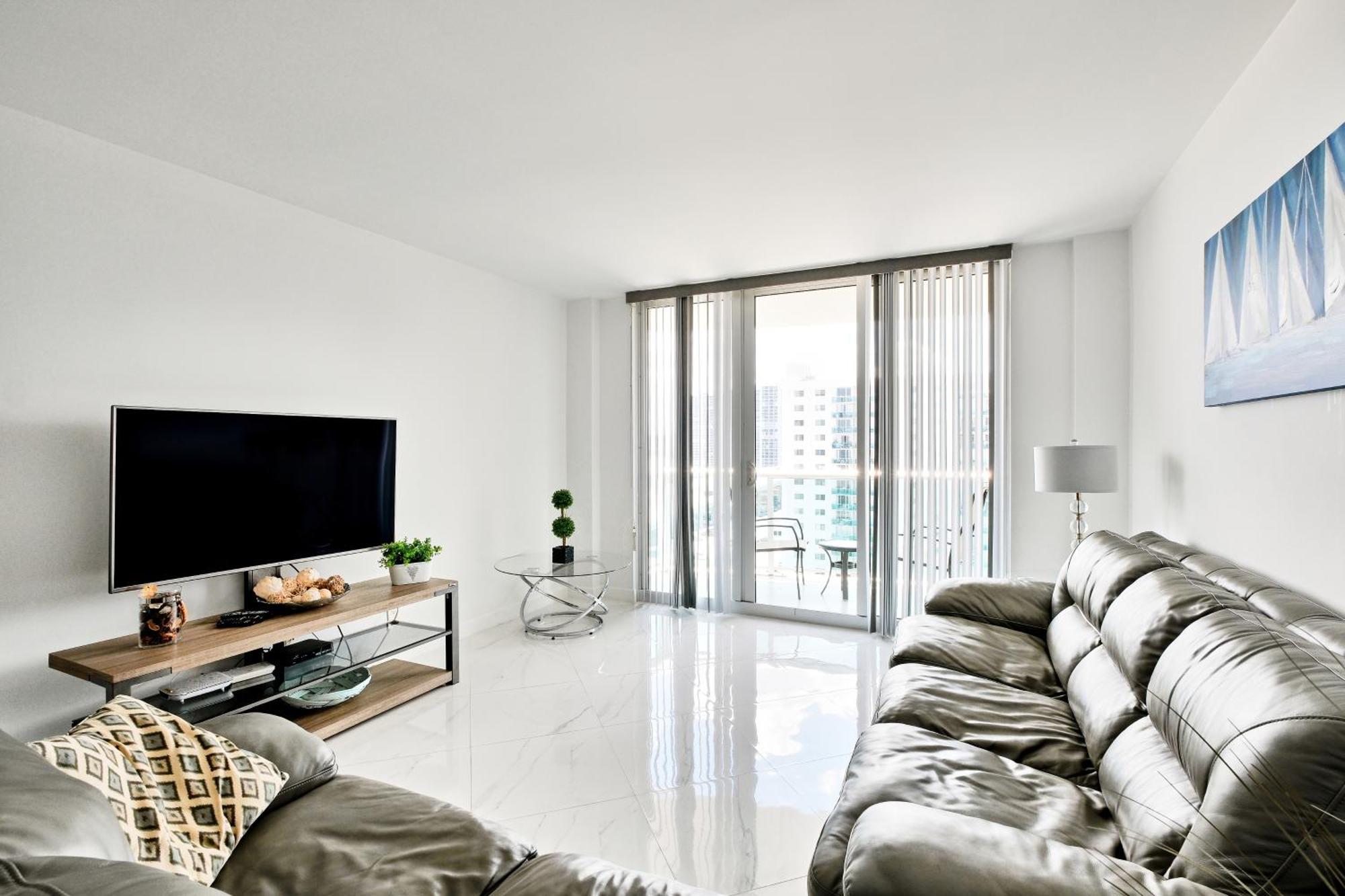 Miami Beach Collins Ave Apartments Free Parking 서니아일스비치 객실 사진