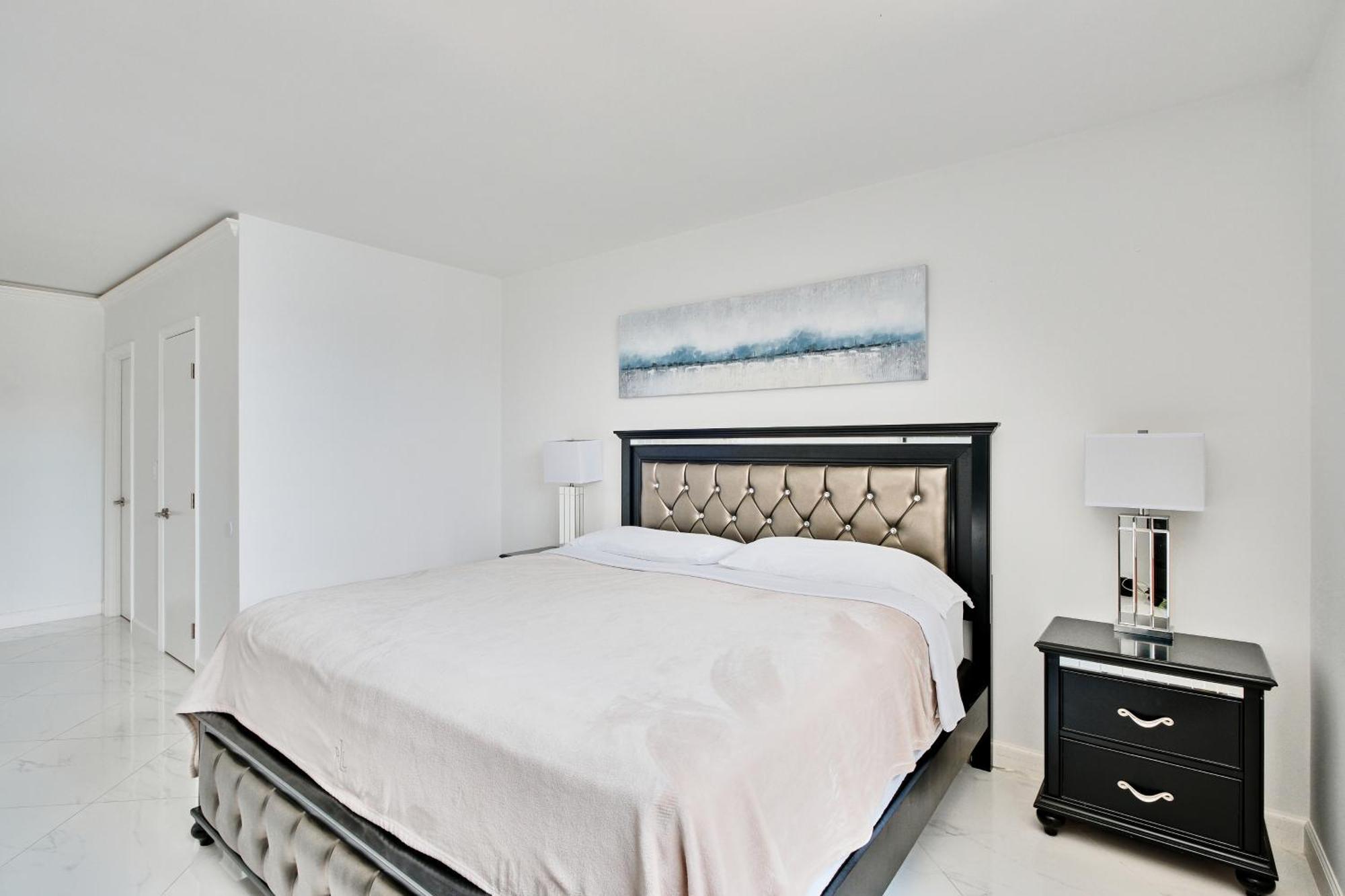 Miami Beach Collins Ave Apartments Free Parking 서니아일스비치 객실 사진