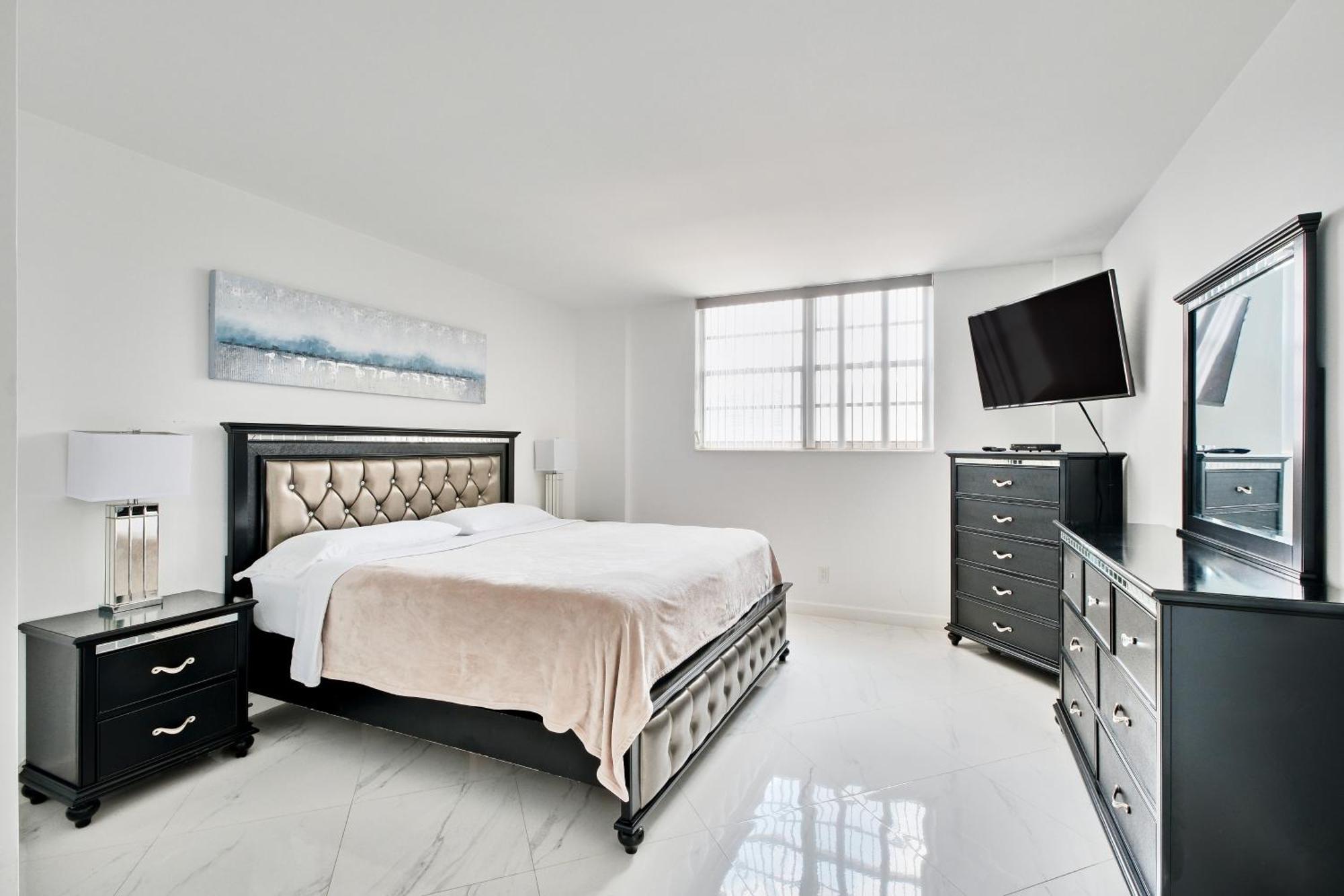 Miami Beach Collins Ave Apartments Free Parking 서니아일스비치 객실 사진