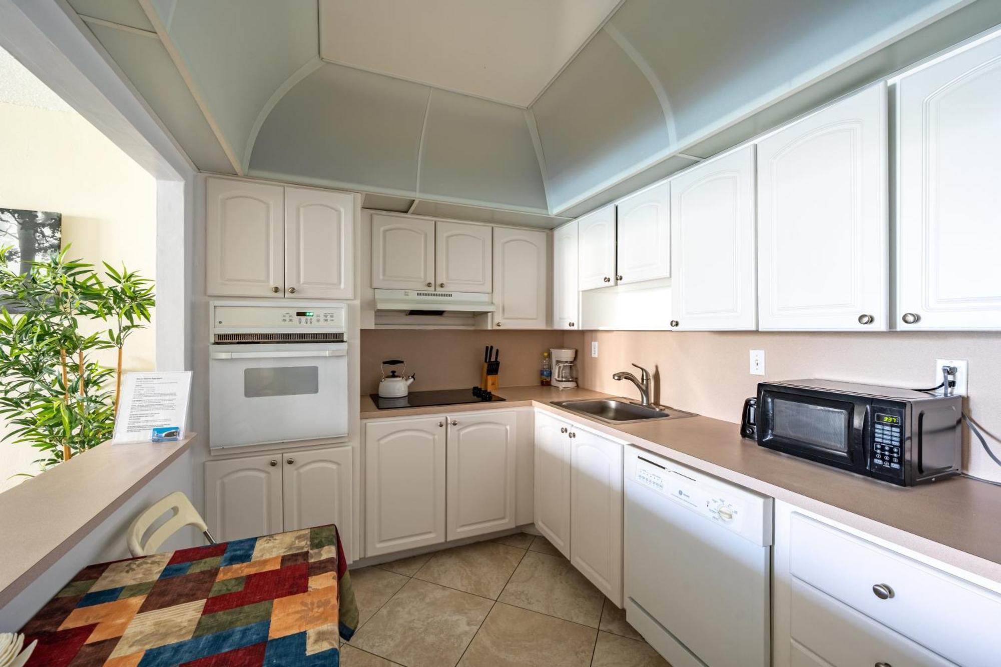 Miami Beach Collins Ave Apartments Free Parking 서니아일스비치 외부 사진
