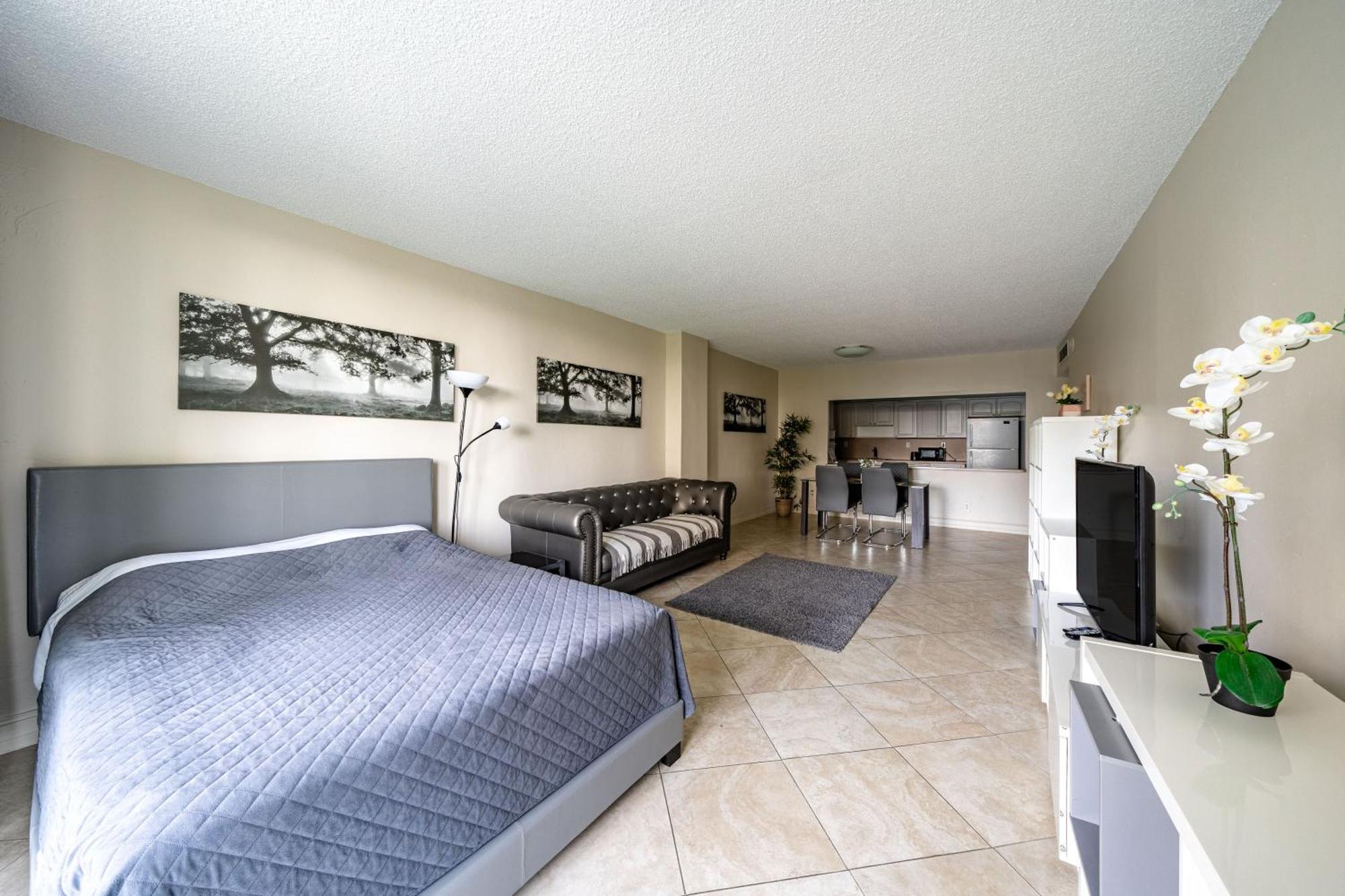 Miami Beach Collins Ave Apartments Free Parking 서니아일스비치 외부 사진