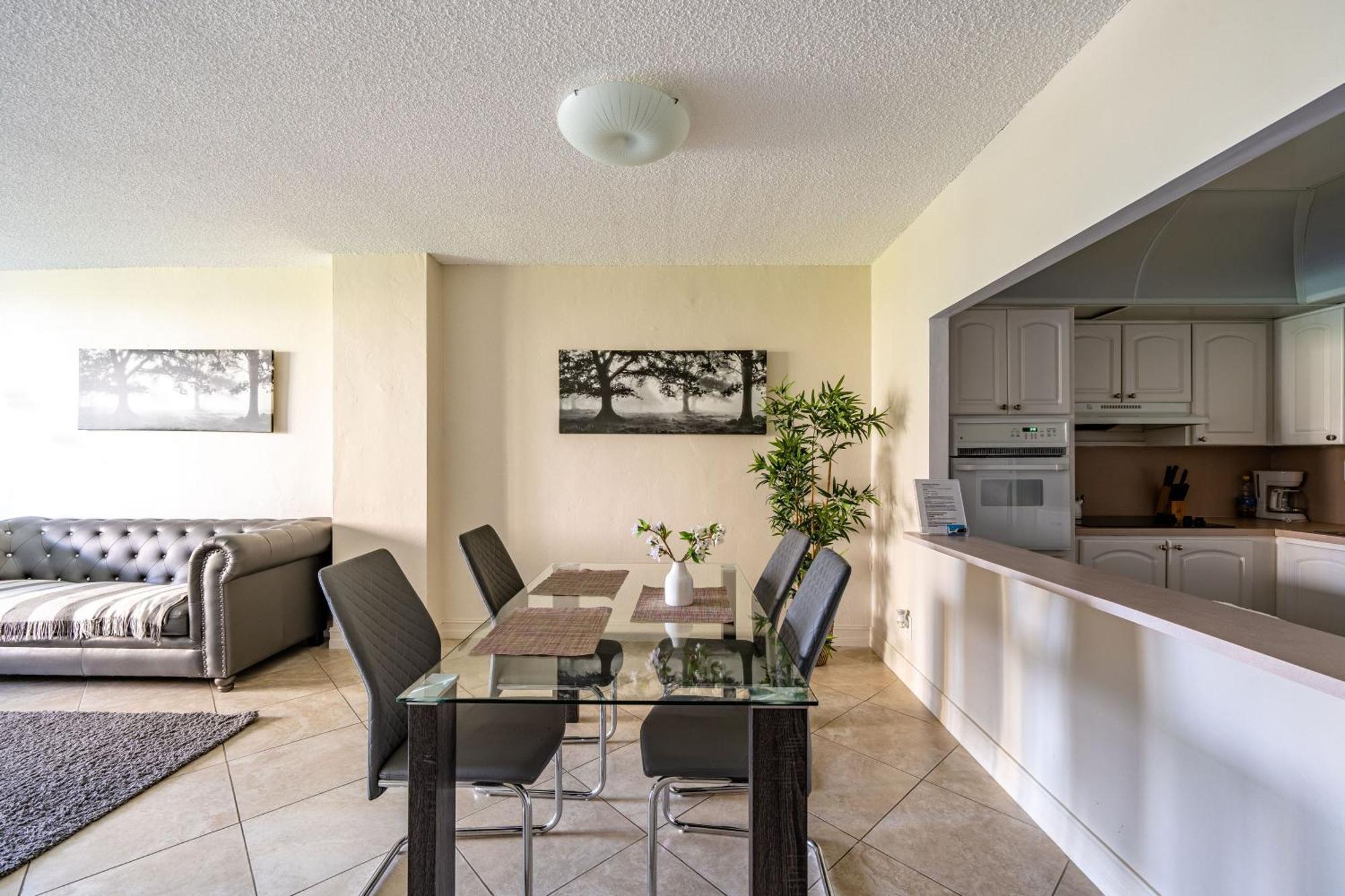 Miami Beach Collins Ave Apartments Free Parking 서니아일스비치 외부 사진